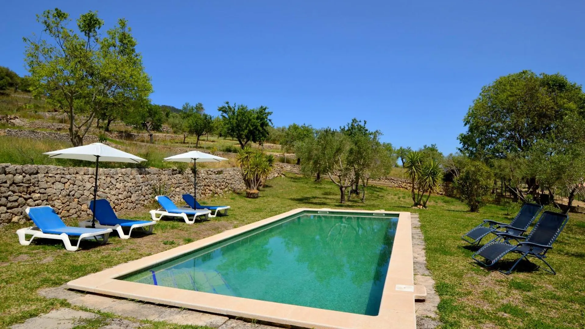 Country house Encantadora Finca Con Piscina En La Naturaleza Selva  Spain